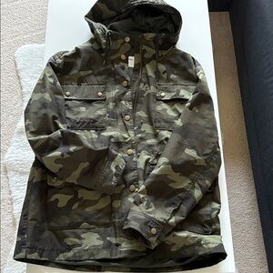 Old Navy Camo Hooded Utility Jacket Size Medium